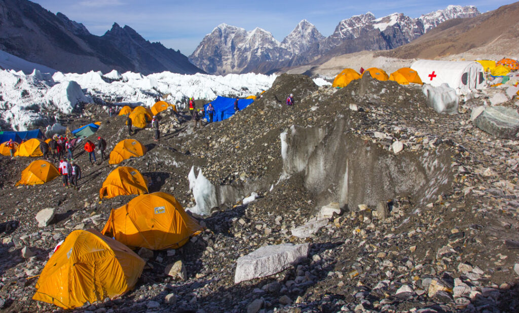 Everest-Base_camp